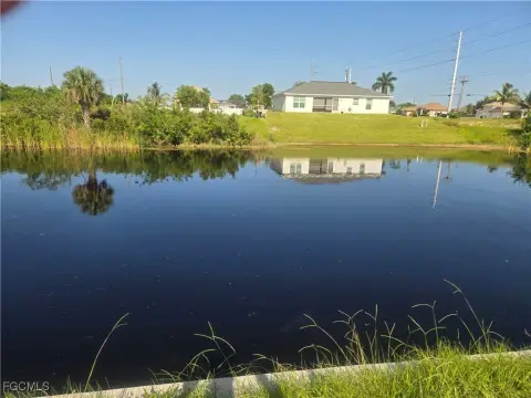 Oversized Canal Lot in Cape Coral