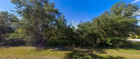 Double Corner Residential Homesite