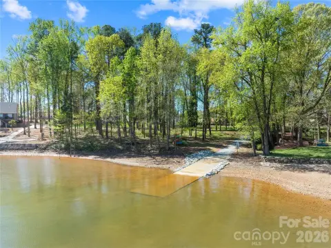 Langtree Peninsula Homesite Near Lake Norman