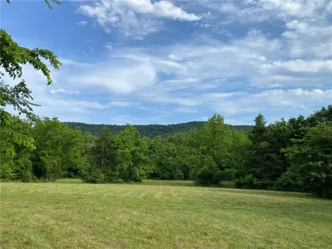 Land in Rea Valley