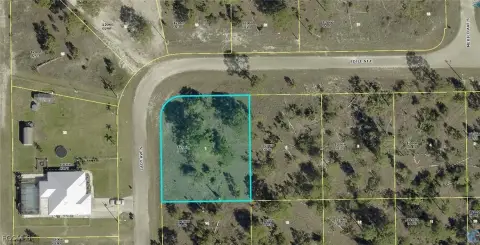 Residential Land in Growing Area