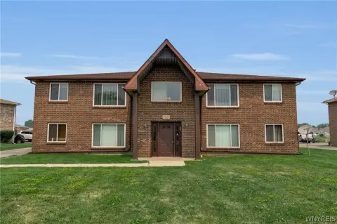 Four-Unit Brick Multifamily Building