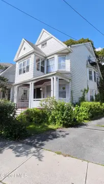 Triplex with Composite Deck