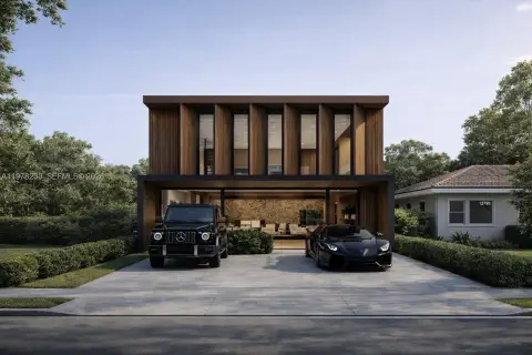 Vacant Residential Lot in Kendall