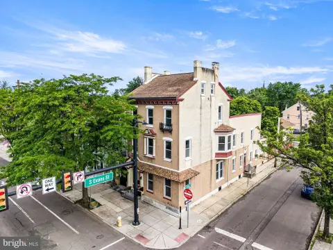 Historic Mixed-Use Three-Unit Property