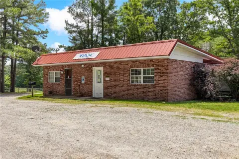 Live/Work Property with Business Opportunity