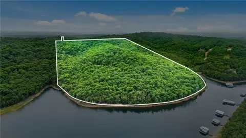 47 Acres on Beaver Lake