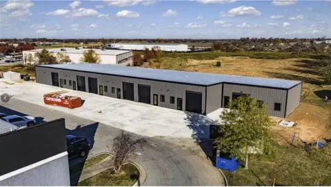 Flex Space With Warehouse