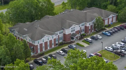 Medical Office Building with Elevator