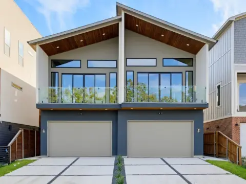 Duplex with Six Private Suites