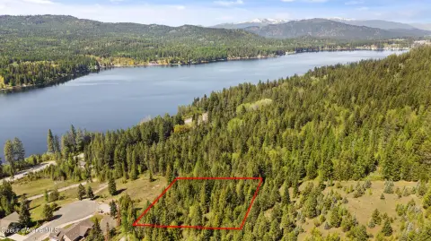Cocolalla Land with Lake Views