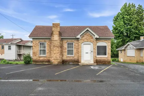 Commercial Property on Central Avenue