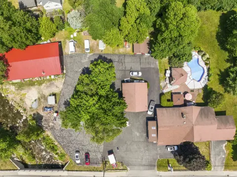 Mixed-Use Live-Work Property