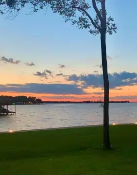 Lakefront Land in Brentwood Estates