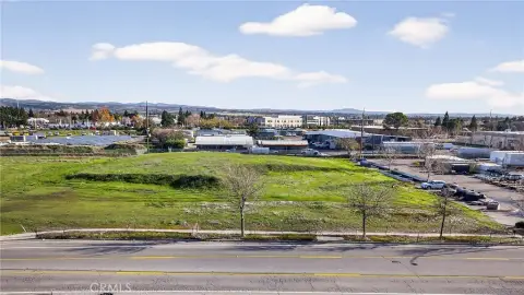 Prime Commercial Land Opportunity
