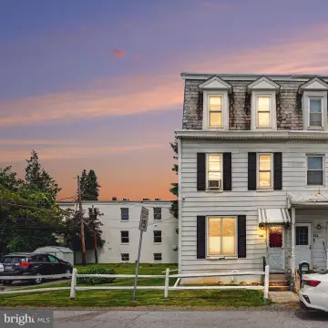 End-Unit Multifamily Home
