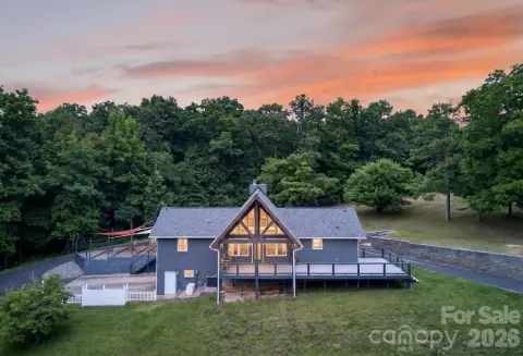 Multifamily Estate with Rental Homes