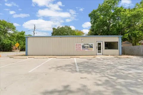 Flex Space with Workshop
