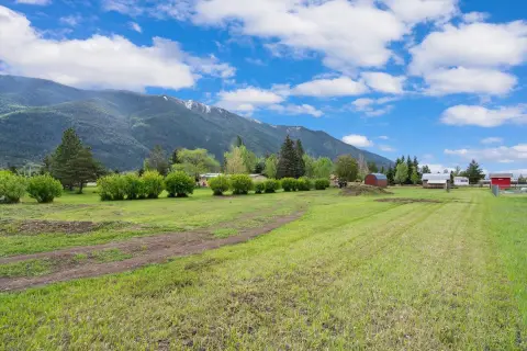 Residential Lot Near Glacier Park