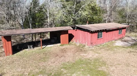 RV Park Near Gillham Lake