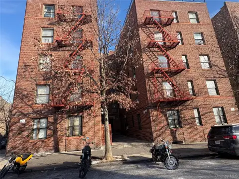 36-Unit Multifamily Apartment Building