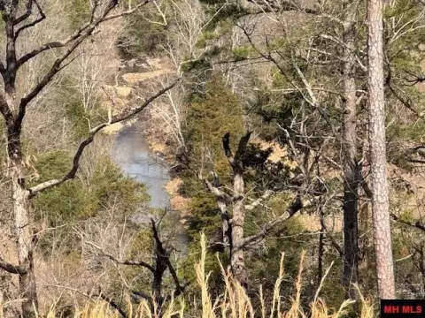 Norfork Land with River Views