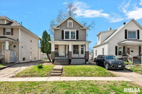 Springfield Duplex: Investment or Owner-Occupied