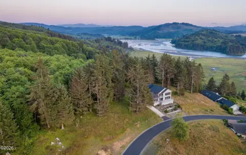 Oceanview Lot in Pacific City