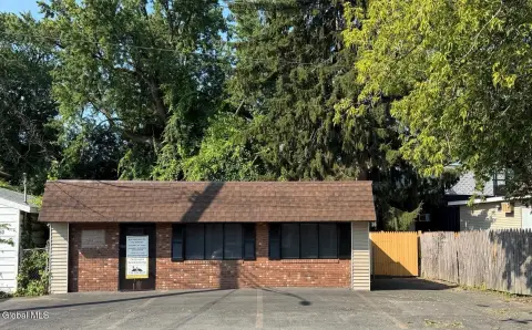 Brick Office Unit