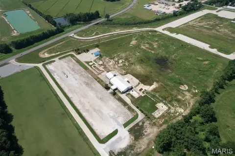 Sports & Entertainment Property