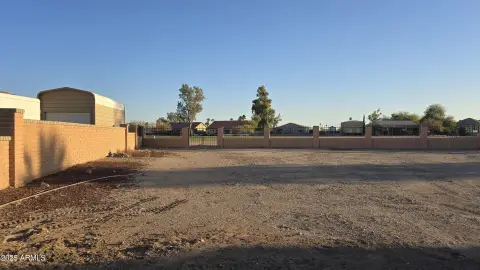 Golf Course Cul-de-Sac Lot