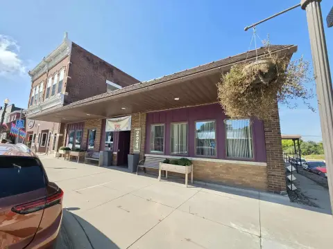 Multi-Suite Storefront Property