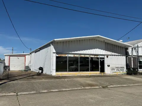 Flex Space with Attached Warehouse