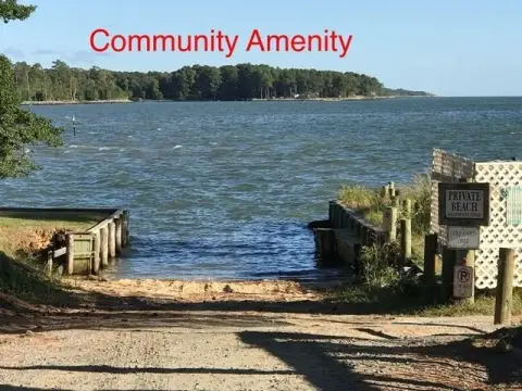 Water Access Land in Reedville