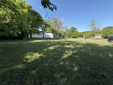 Residential Lot in Rockwall Estates