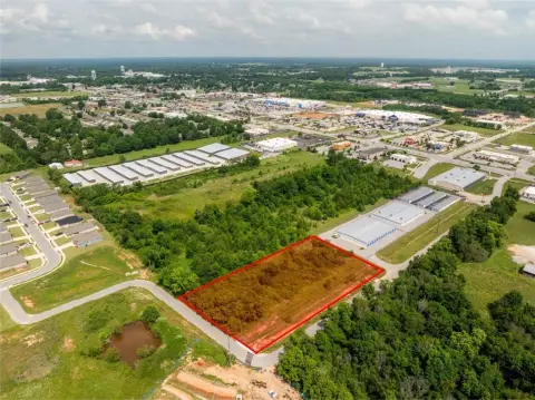 Siloam Springs Commercial Development Opportunity