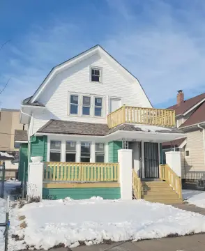 Updated Duplex in Garden Home