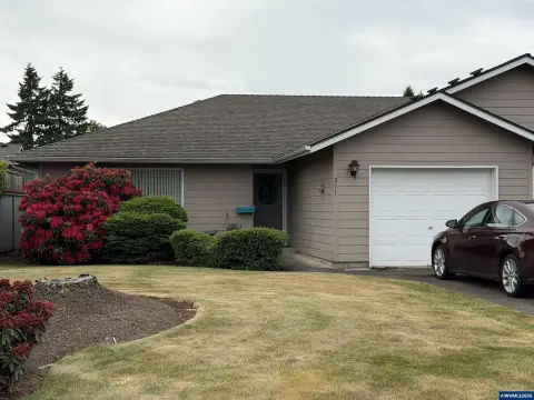 Duplex With Two Bedrooms Each