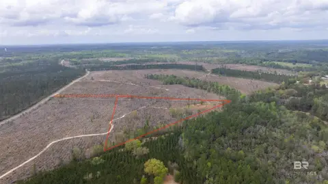 Residential Land in Loxley, AL