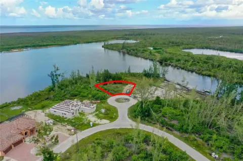 Waterfront Lot in South Gulf