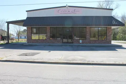 B-1 Zoned Storefront Building