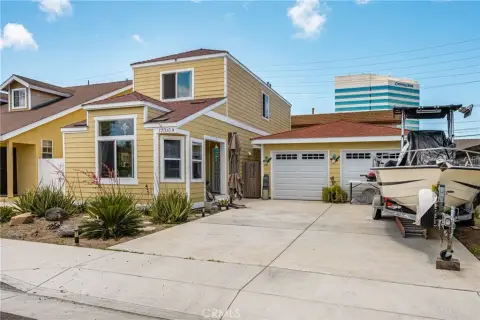 Two-Home Residential Investment Property
