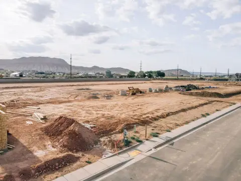 Residential Land in Vermilion Vistas