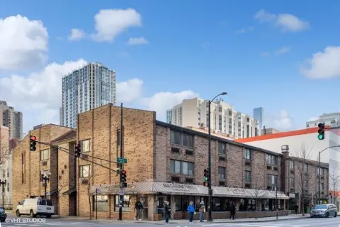 Mixed-Use Investment Opportunity in Chicago