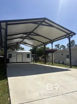 Improved RV Lot in Lillian