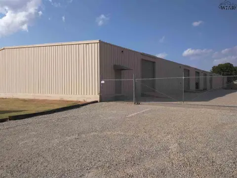 Warehouse with Loading Dock