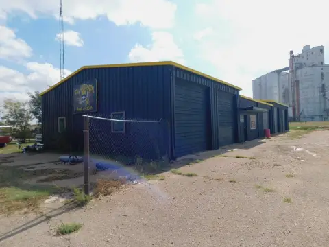 Multi-Bay Auto Shop