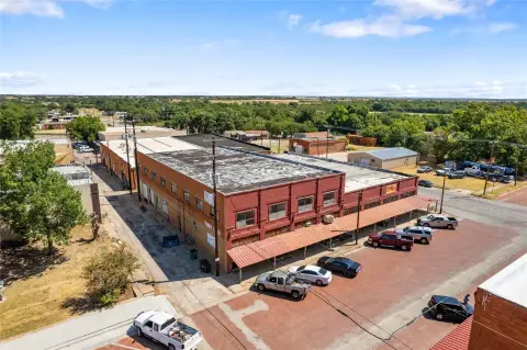 Historic Mixed-Use Building with Storefronts