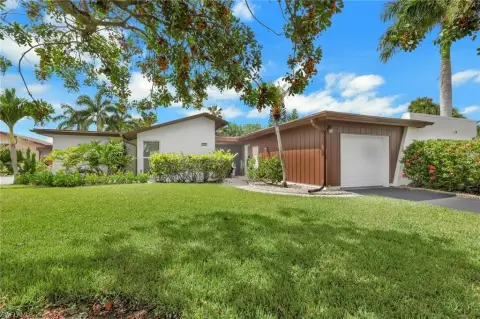 Nearly New Duplex Villa