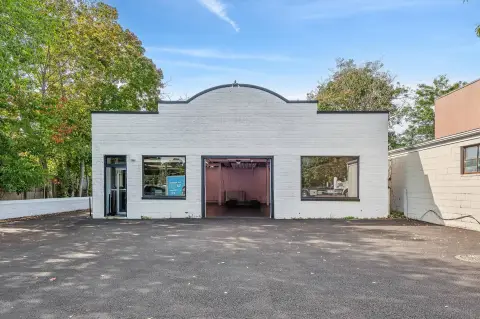 Retail Gallery with Roll-Up Doors